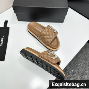 Chanel slipper 21061-10