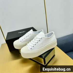Chanel Downtown Bold leather sneakers 45033-2