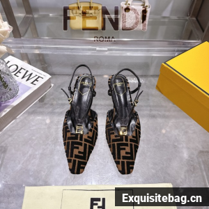 Fendi WOMENS SANDAL 44867-7