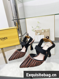 Fendi WOMENS SANDAL 44966-8