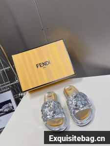 Fendi WOMENS SANDAL 55240-10