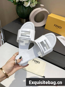 FENDI Shoes FDS00070