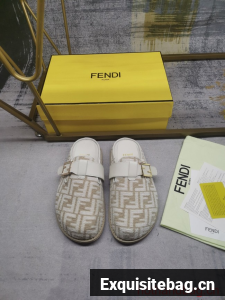 Fendi Feel leather slides 93669-6