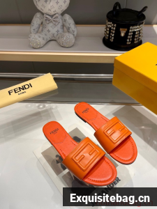 Fendi Slippers 93593-1