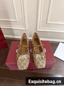 GUCCI Womens Vittoria ballerina 21068-1