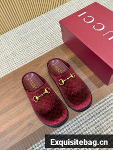 Gucci Slippers 45063-4