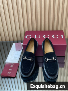 Gucci Womens loafer with Horsebit 45020-8