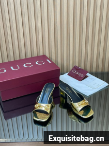 Gucci Womens slide sandal with Horsebit 55706-1