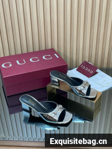 Gucci Womens slide sandal with Horsebit 55706-2