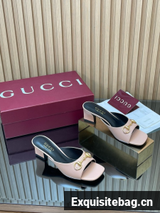 Gucci Womens slide sandal with Horsebit 55706-7