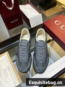 Gucci Womens sneaker 45069-3