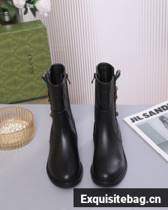 Gucci WOMENS ANKLE BOOTIE 55293-3