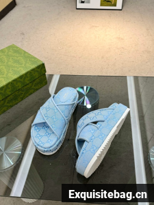 Gucci WOMENS SANDAL 55891-1