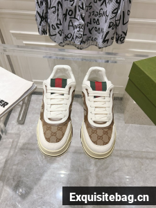 Gucci flat shoes 55723-4