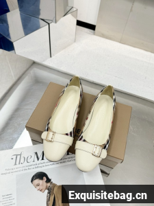 BurBerry Shoes 45068-1