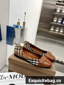 BurBerry Shoes 45068-6