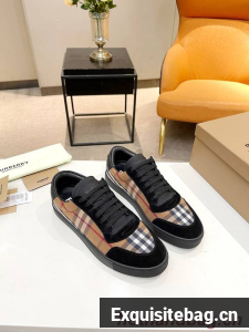Burberry Shoes BBS00001