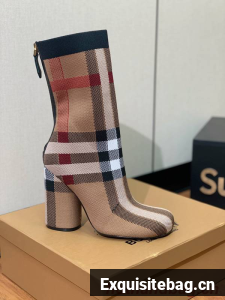 Burberry Shoes BBS00029