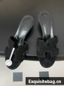 Hermes Slippers 45100-1