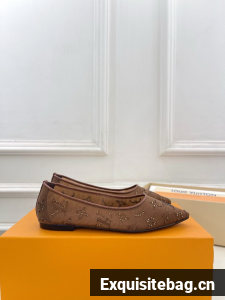 Louis Vuitton Shoes 55702-1