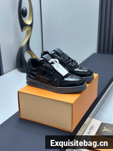 Louis Vuitton Time Out Sneaker 21082-4