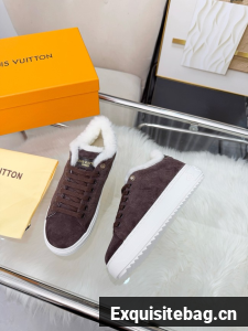 Louis Vuitton Time Out Sneaker 87193-1