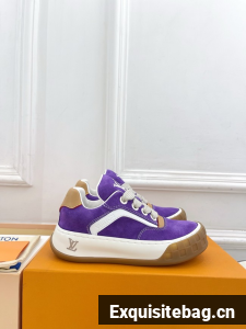 Louis Vuitton Trainer Sneaker 87213-1 