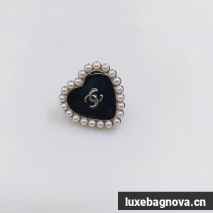 Chanel brooch CB81067
