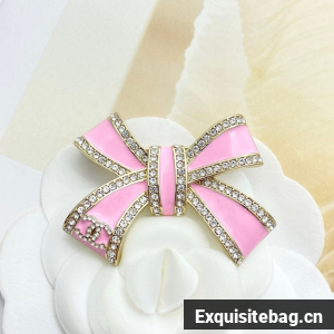 Chanel brooch CE81048