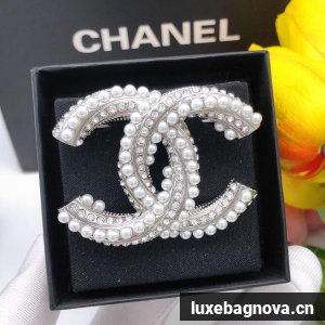 Chanel brooch CE81886
