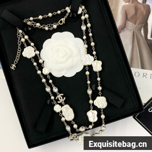 Chanel necklace CE81006