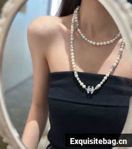 Chanel necklace CE81040