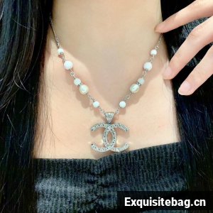 Chanel necklace CE81115