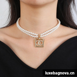 Chanel necklace CE81670