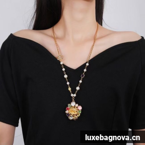 Chanel necklace CE82010