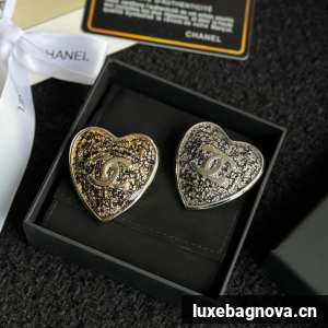 Chanel brooch CE16603