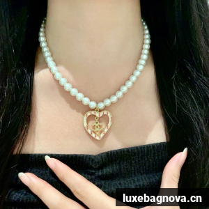 Chanel necklace CE16692