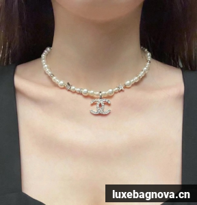 Chanel necklace CE17024