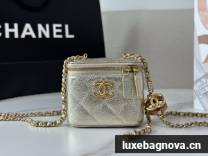 Chanel Trendy CC Vanity leather handbag Gold, Leather